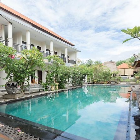 Puri Kelapa By Bukitvista Hotel Uluwatu  Exterior photo